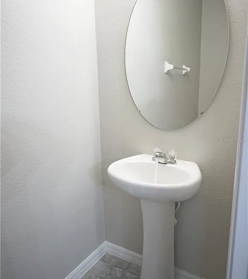 10669 Lake Montauk Dr — Photo 29