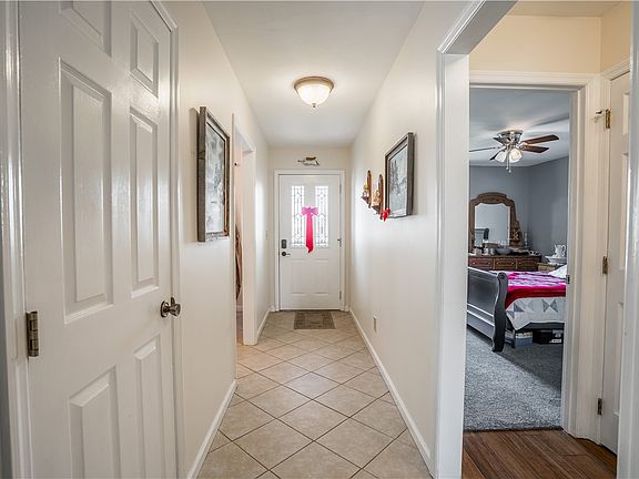 4th image of 8647 Deer Haven St