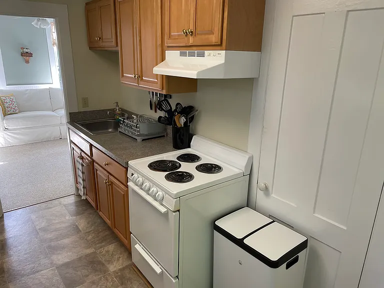 25 Pearl St #2 — Photo 20