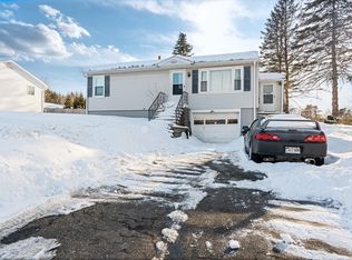 387 Central Ave, Lewiston, ME 04240