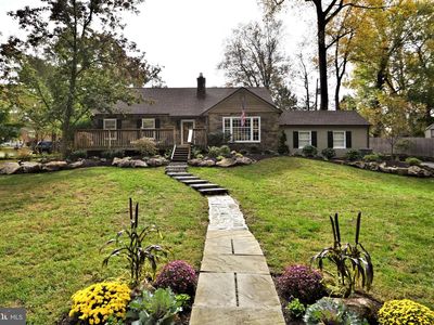 326 Valley Brook Rd, Ambler, PA, 19002