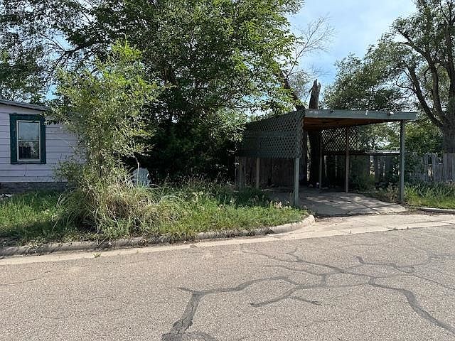 2nd image of 2915 9th St