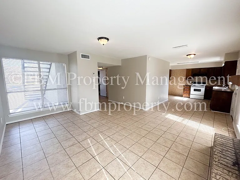 1401 Old Bardwell Rd #B — Photo 6