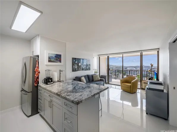 1201 Wilder Ave APT 2501, Honolulu, HI 96822