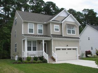 8169 Ruddock Pl, Hayes, VA 23072