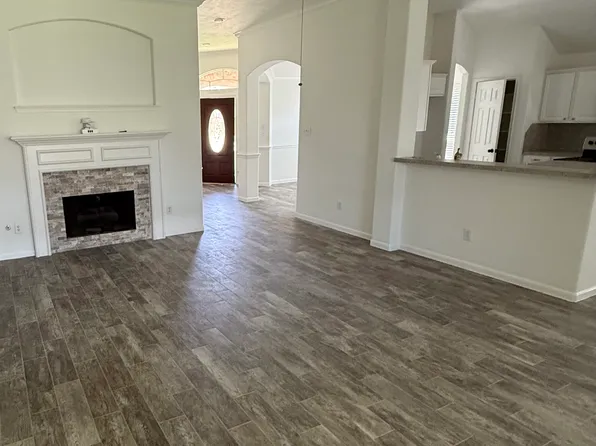 10522 Eagle Fork Ct, La Porte, TX 77571