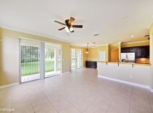 10499 Galleria St, Wellington, FL 33414