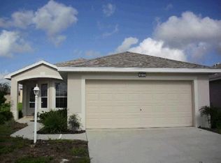 6018 Hunters Ridge Ave, Leesburg, FL 34748