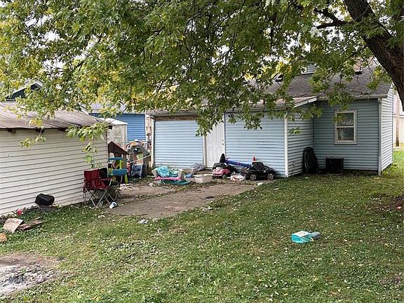 4th image of 1018 E Tuttle Ave