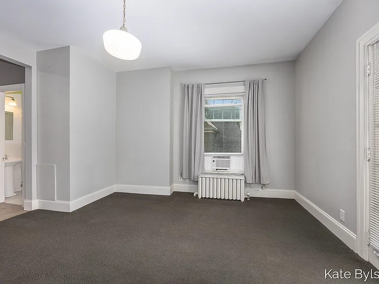 504 College Ave SE #B — Photo 7