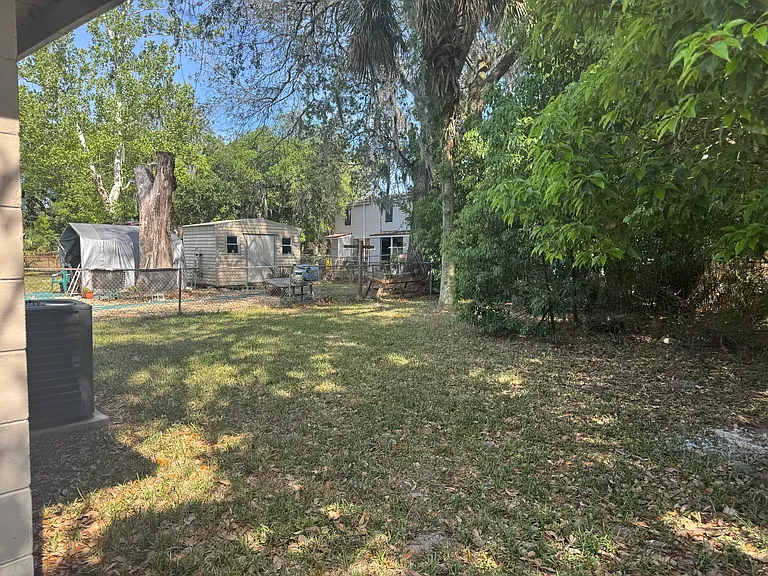 1016 Ardoon St — Photo 26