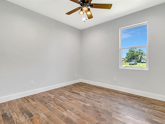5th image of 2135 SE CARLSTROM FIELD ROAD