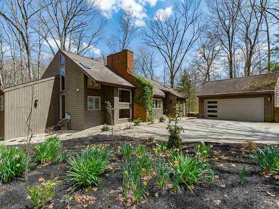 1st image of 2625 E Spicewood Ct