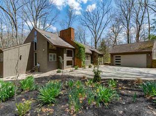 2625 E Spicewood Ct, Bloomington, IN 47401
