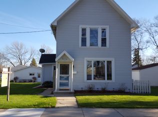 309 E 9th St, Kaukauna, WI 54130