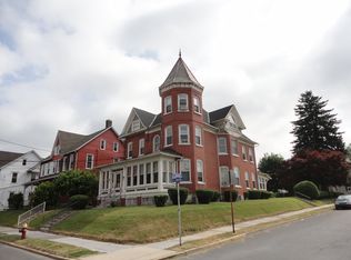 363 S Broad St, Nazareth, PA 18064