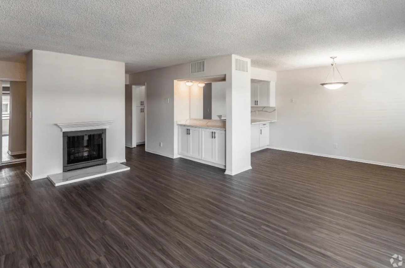 The Terrace Apartments — Photo 2