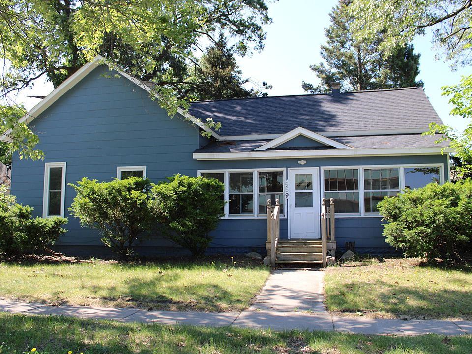 1st image of 559 W Grand Ave
