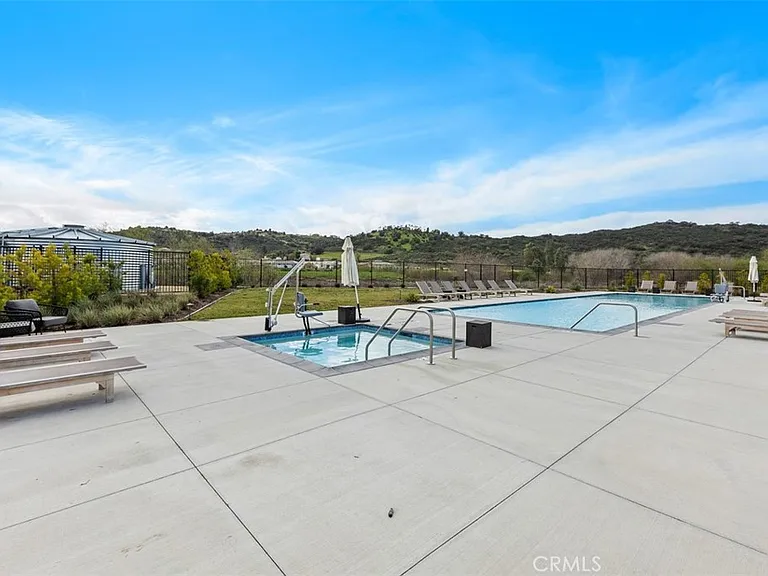 28427 Farm Creek Way — Photo 44