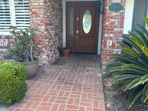 2nd image of 3301 Crest Dr
