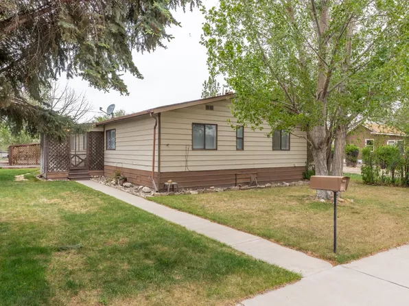 916 N 7th, Greybull, WY 82426