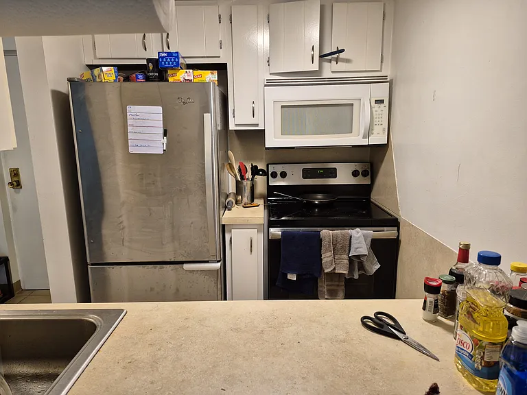 301 Lowell St #32 — Photo 13