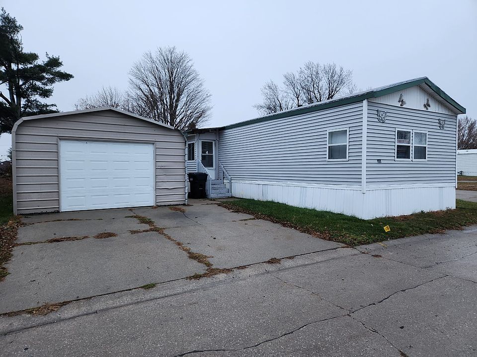 1st image of 2305 E 19th St N Lot 32