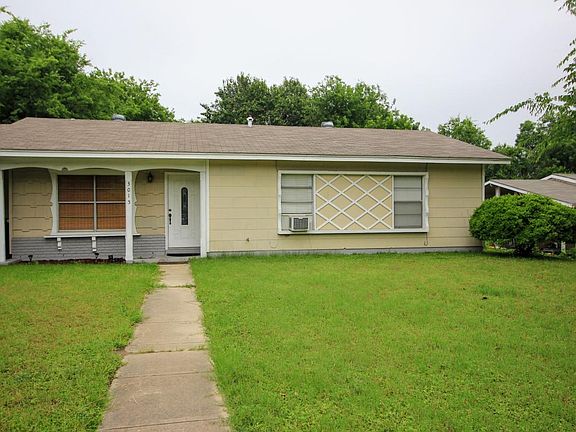 4th image of 3015 Shadow Bend Dr