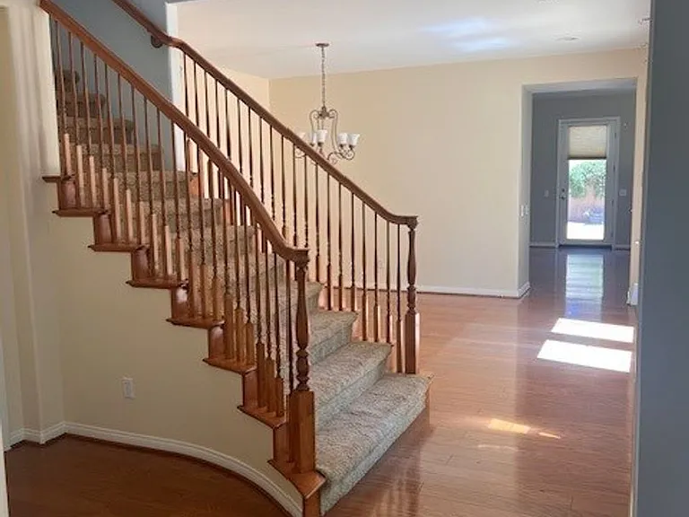 477 Hawk Canyon Ct — Photo 27