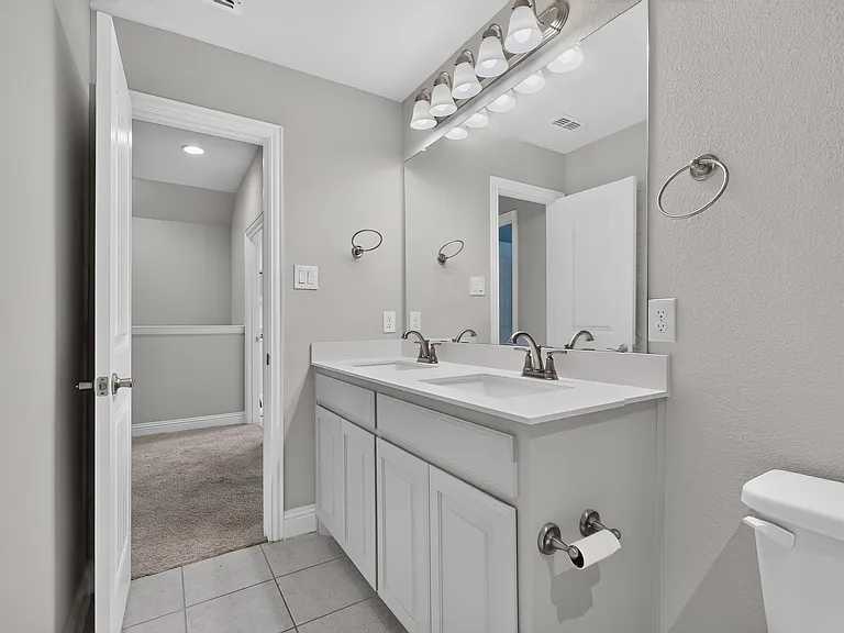 7617 Regal Ln — Photo 20