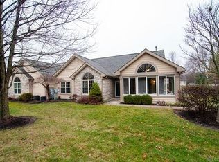 33 Villa Pointe Dr, Springboro, OH 45066