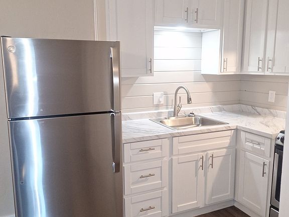 4th image of 1935 H St #11585459