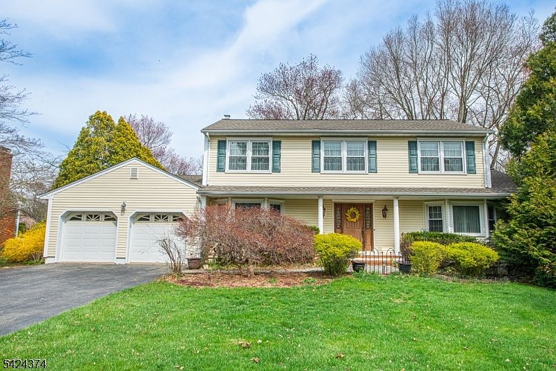 1st image of 30 Clearfield Rd