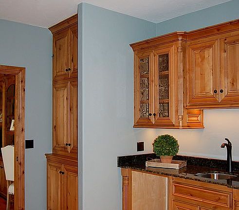 game room kitchenette