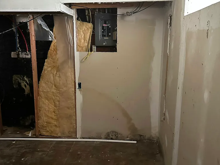 2121 N Prospect Rd — Photo 8