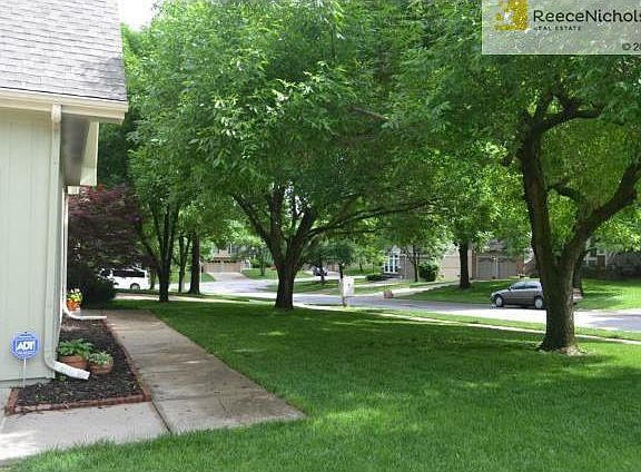 3rd image of 6441 Aminda St