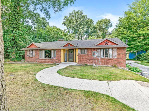 52451 Lynnewood Ave, South Bend, IN 46628