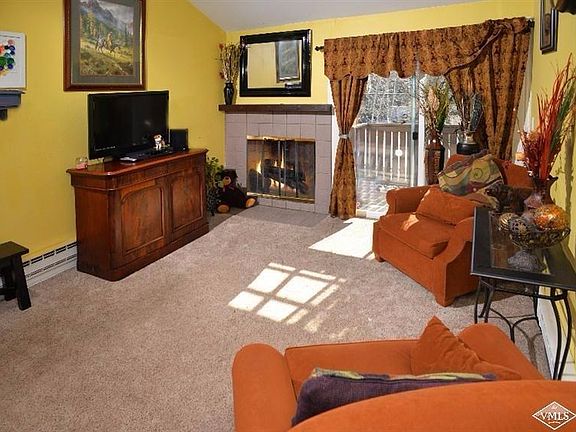 3rd image of 998 W Beaver Creek Blvd #204