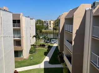 7725 SW 86th St #A1-413, Miami, FL 33143