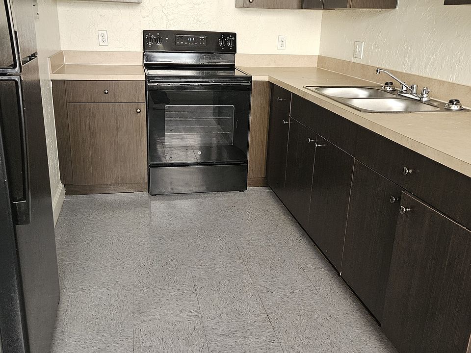 Large Kitchen