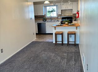 1008 Woodchip Rd, Lumberton, NJ 08048