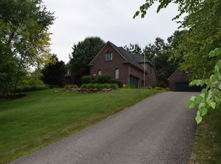 617 Sleepy Holw, Milford, MI 48381