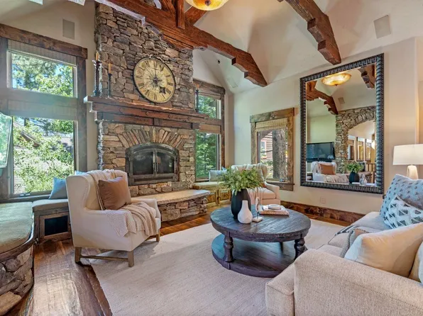 12710 Zurich Pl, Truckee, CA 96161