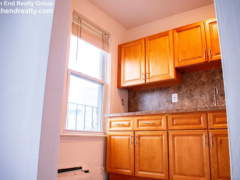 762 Huntington Ave #5 — Photo 10