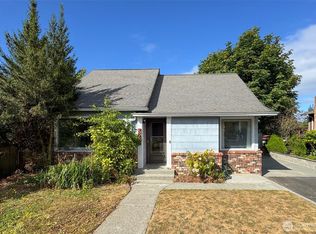 519 W 15th Street, Port Angeles, WA 98362