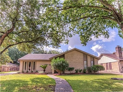 2nd image of 1018 El Dorado Blvd