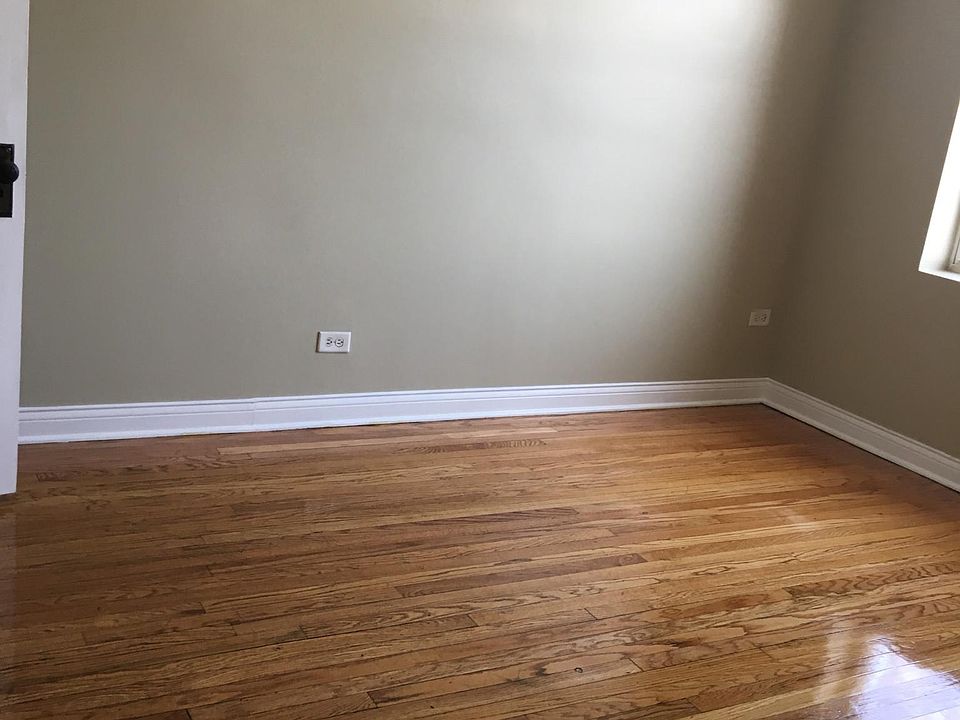 1st image of 1546 N Parkside Ave