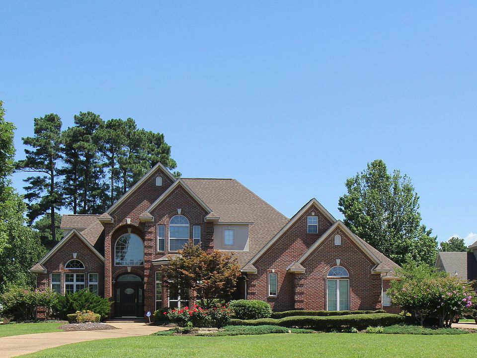 1st image of 5909 Winchester Dr