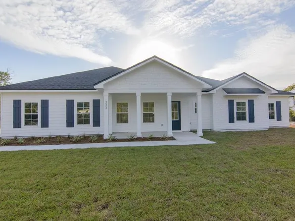 333 Magnolia Ct, Eastpoint, FL 32328