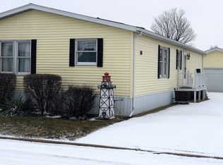 50 Maple Ridge Park, Manteno, IL 60950